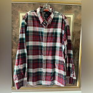 Men’s XL “St. John’s Bay” Button Down Shirt - NWOT